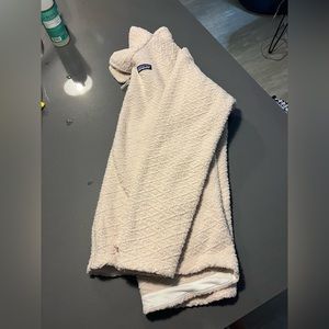 Patagonia zip up jacket size L